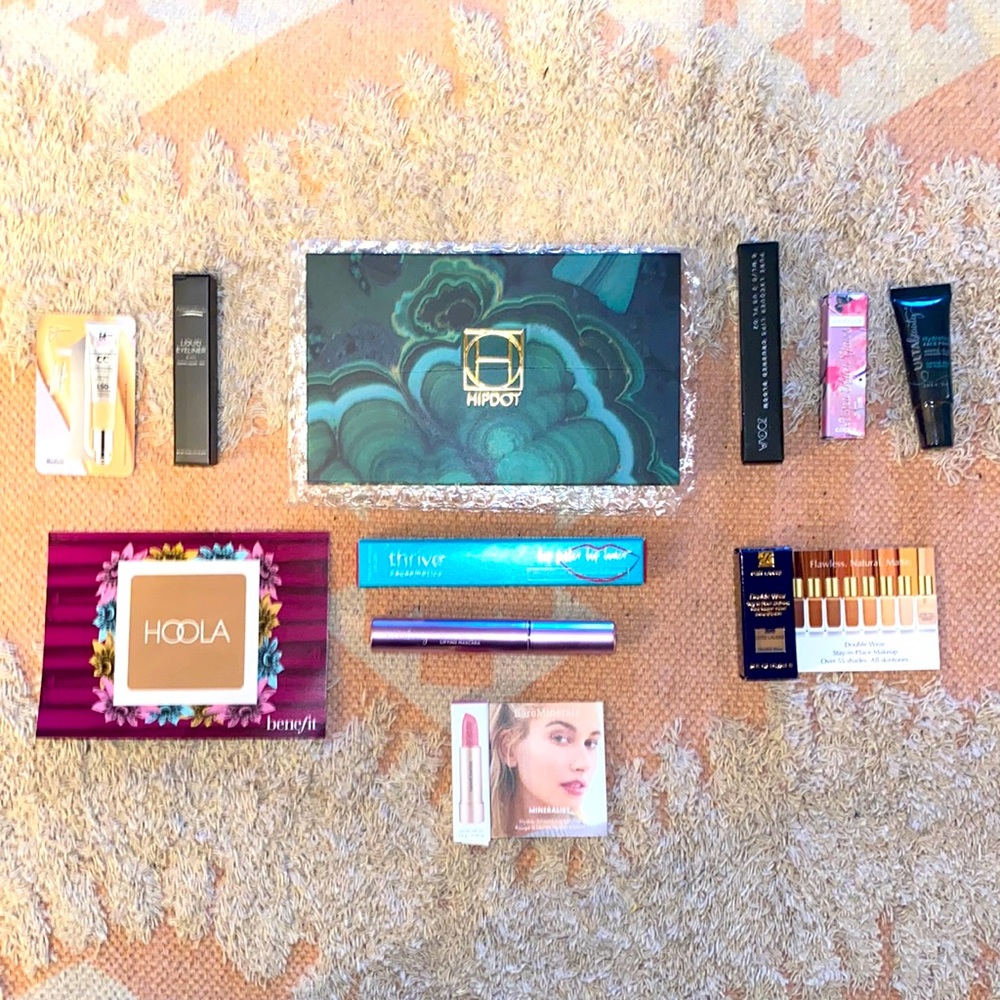 11 Piece Makeup Lot bare minerals